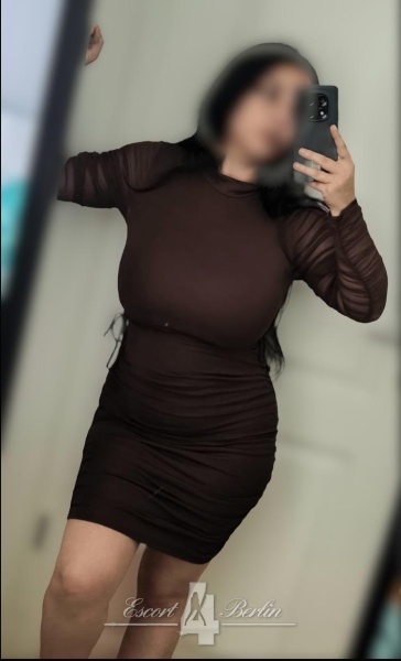 Escort Girl Clara