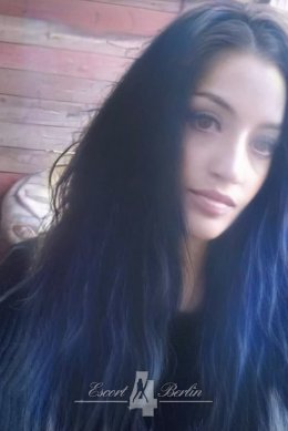 petite Emilia for Sex and Eroticism to the House or Hotel order